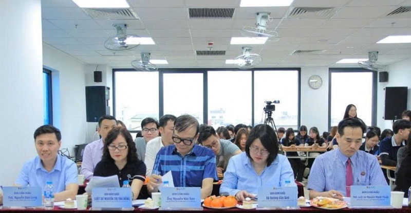 Trường Đại học Mở Hà Nội)