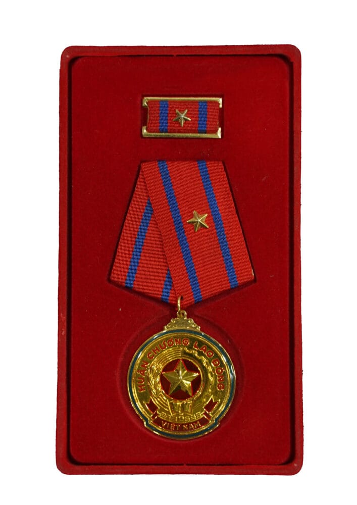 Huân Chương Lao Động Hạng Ba 